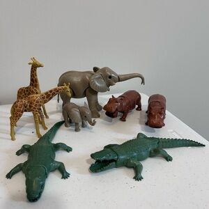 Playmobil vintage 1980 safari with Elephants, Giraffes, Hippos, Crocodiles toy